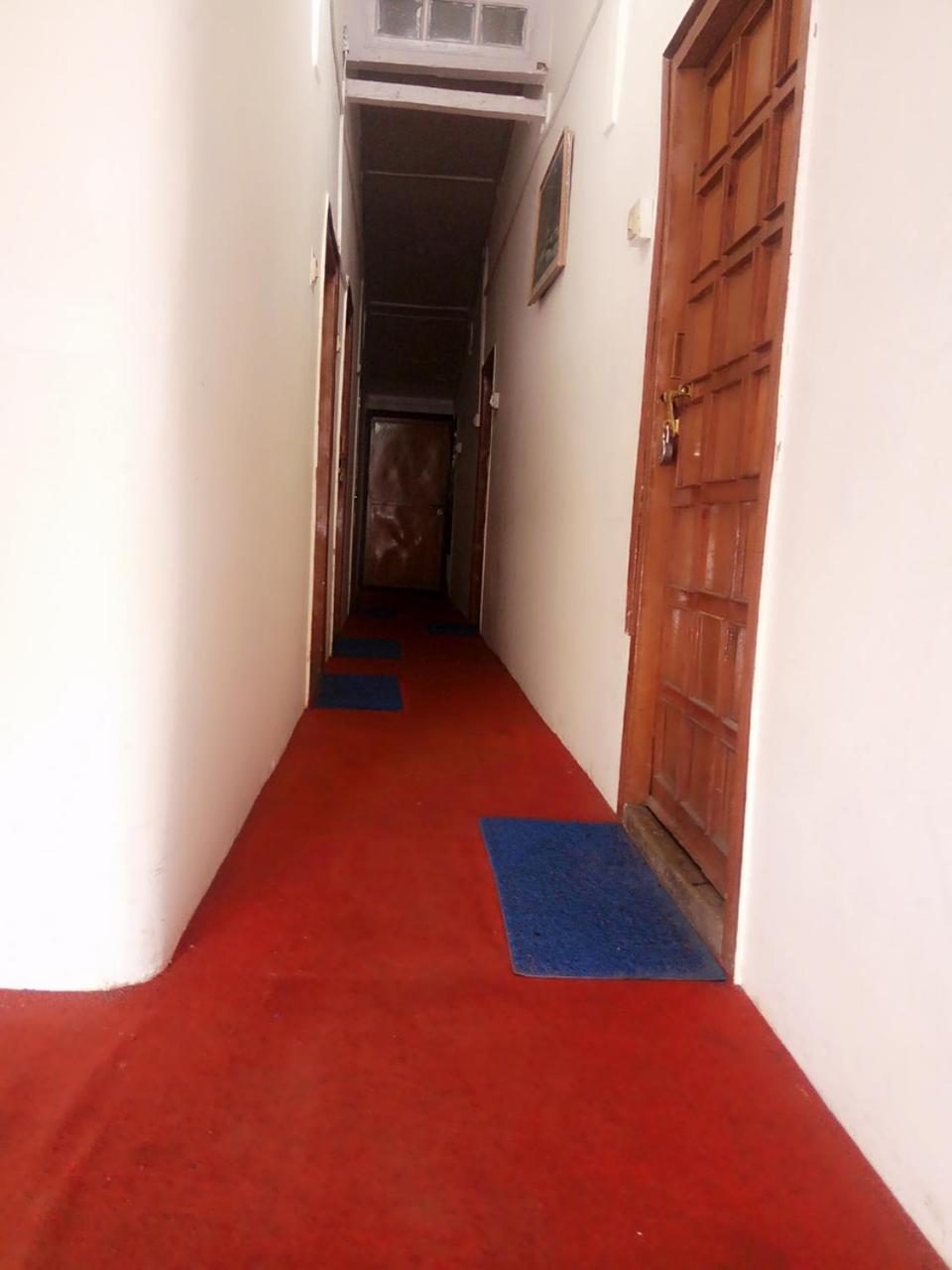 Goroomgo Luxury Stay Mall Road Nainital Extérieur photo